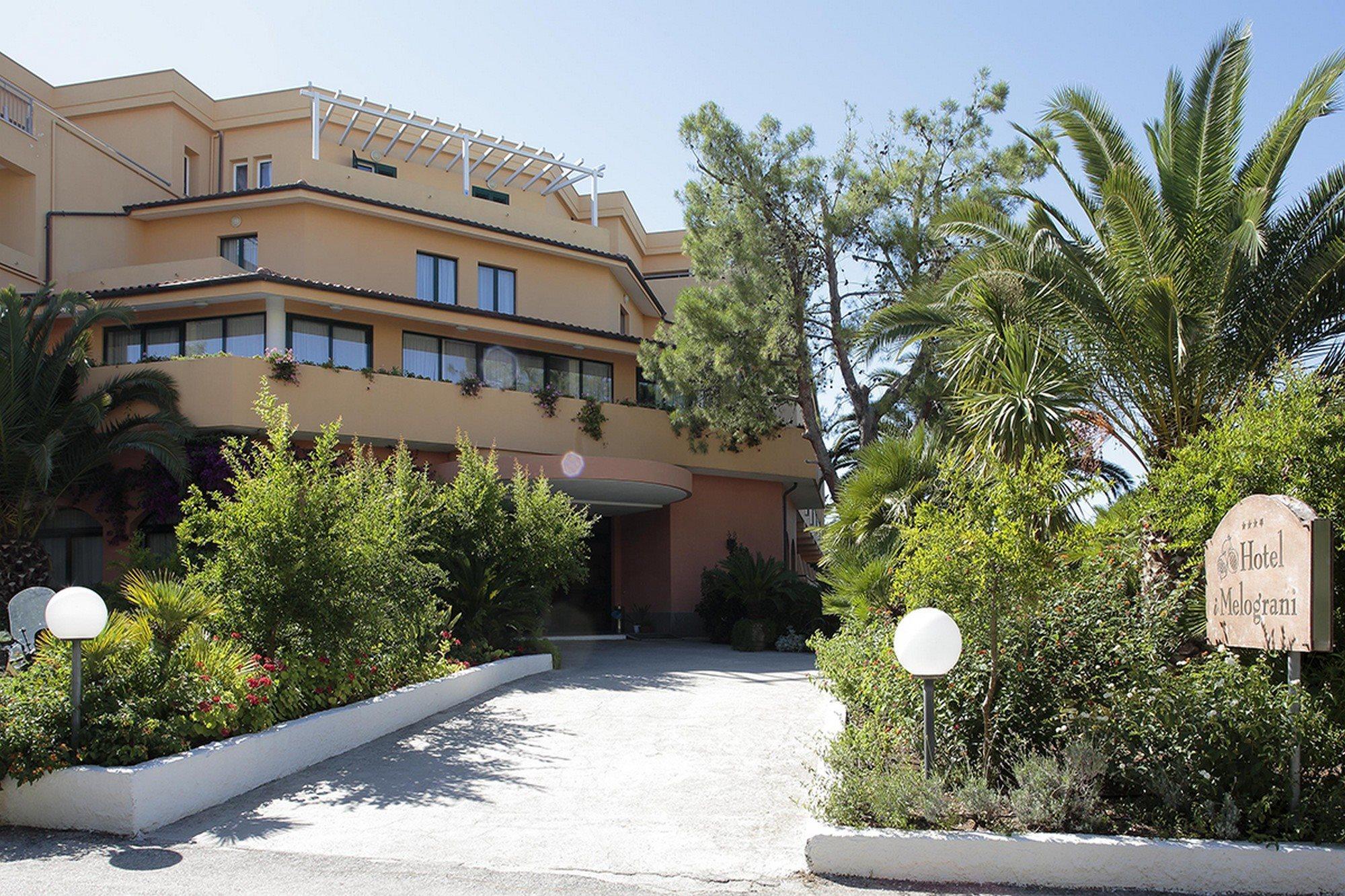 Hotel I Melograni Vieste Extérieur photo